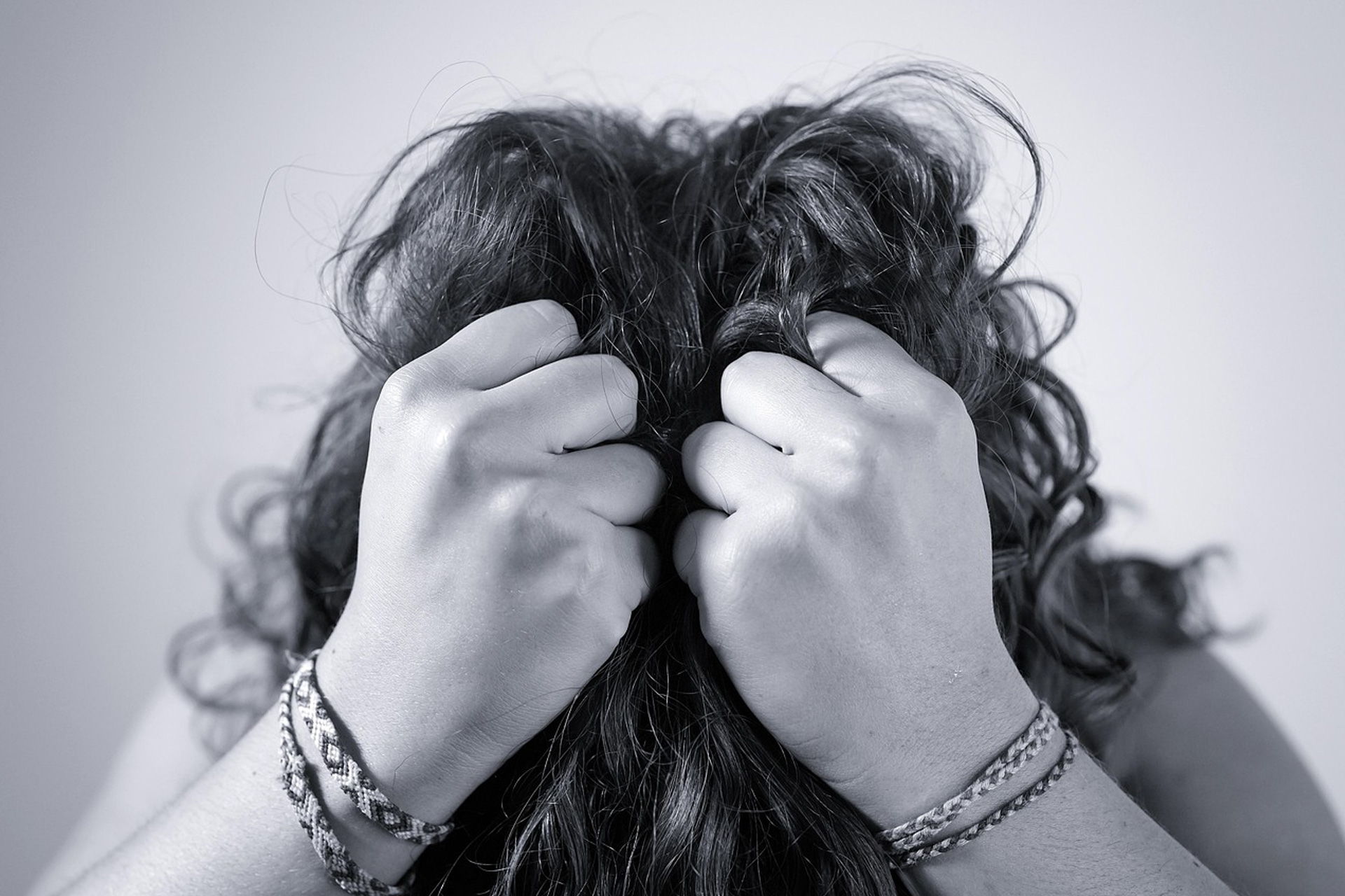 Le burnout : une blessure de générosité à travers les âges