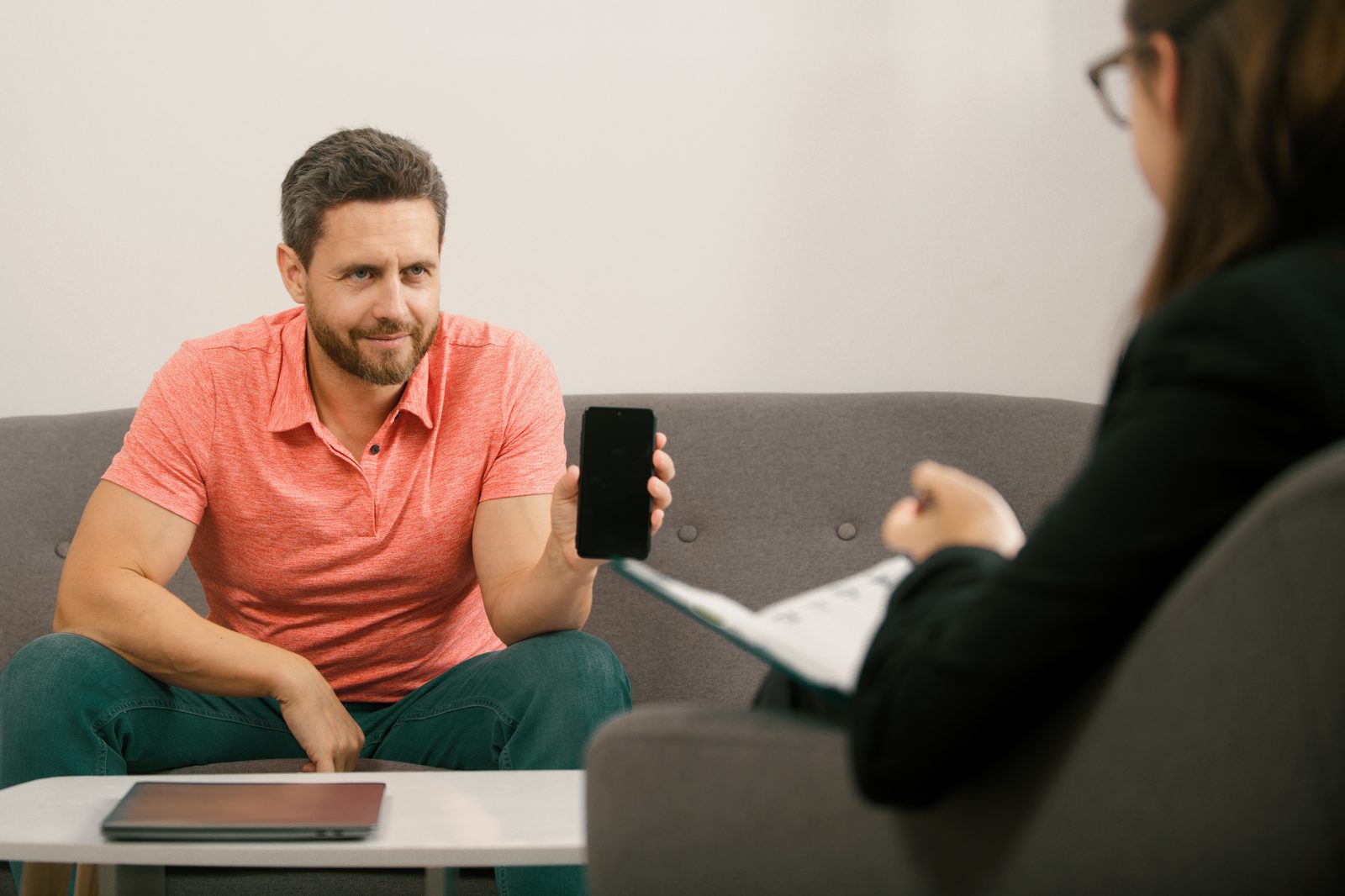 Dialogue stratégique et addiction